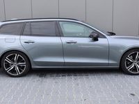 tweedehands Volvo V60 2.0 T5 R-Design | Panoramadak | Led | Trekhaak | P