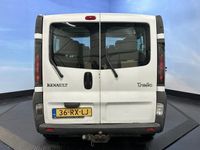 tweedehands Renault Trafic Passenger 2.0-16V L1H1 Authentique 9-persoons