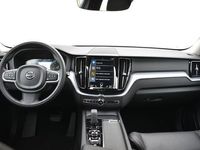 tweedehands Volvo XC60 B5 Momentum Pro 251PK | El. trekhaak | Keyless | S