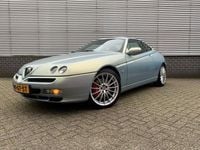 Occasion Alfa Romeo GTV 218 PK (160 kW) 2001 Blauw, metallic lak Coupé