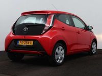 tweedehands Toyota Aygo 1.0 VVT-i x-play | Airco | Camera |