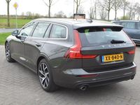 tweedehands Volvo V60 2.0 T5 Momentum Pro Leer | Memory | Trekhaak wegkl