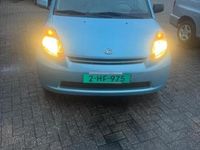 Occasion Daihatsu Sirion 69 PK (50 kW) 2006 Blauw Hatchback