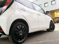 tweedehands Toyota Aygo 1.0- 55.985KM/VolleOptie/Camera/NAVI/Garantie/2016