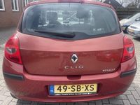 tweedehands Renault Clio 1.6-16V Clima