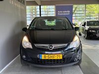 tweedehands Opel Corsa 1.4-16V Design Edition • 100DKM • Nette staat