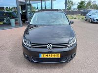 tweedehands VW Touran 1.4 TSI Highline 7p. DSG automaat, Panorama dak, Multimedia systeem, Navigatie, Parkeersensoren, Stoelverwarming, Elektrische ramen en spiegels , Trekhaak afneembaar, Sportstoelen, Lichtmetalen velgen, Dealer onderhouden, Inclusief BOVAG