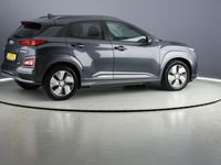 tweedehands Hyundai Kona EV Premium 64 kWh