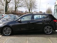 Occasion BMW 118 Executive 136 PK (100 kW) 2021 Zwart Hatchback