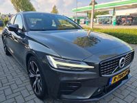 Occasion Volvo S60 R-Design 2022 Grijs (metallic) Sedan