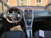 Occasion Toyota Auris 99 PK (72 kW) 2010 Blauw (metallic) Hatchback