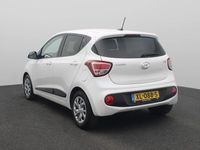 tweedehands Hyundai i10 1.0i Premium | Cruise control | Navigatie | Parkeersensoren | Climate control |