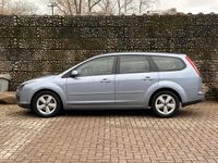 tweedehands Ford Focus Wagon 1.8-16V Ambiente Flexifuel