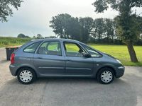 tweedehands Citroën Xsara Picasso 2.0i-16V Image