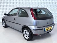 tweedehands Opel Corsa 1.2-16V van de 2e eigenaar! 155.000km (2004)