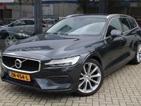 tweedehands Volvo V60 2.0 T4 Momentum Pro