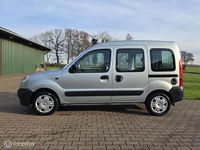 Occasion Renault Kangoo Authentique 75 PK (55 kW) 2004 Grijs Stationwagen