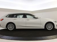tweedehands BMW 320 320 Touring i High Executive Luxury Line Automaat /