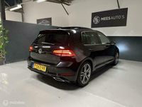 tweedehands VW Golf VII 1.5 TSI Highline Business R IQ-Drive Pano