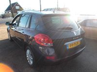 tweedehands Renault Clio Estate 1.2 TCE Collection airco