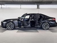 Occasion BMW M760e Comfort Edition 571 PK (419 kW) 2025 Saphirschwarz metallic (475) (zwart metallic) Sedan