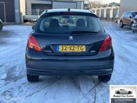 tweedehands Peugeot 207 1.4 XT