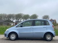 Occasion Lancia Musa 95 PK (69 kW) 2008 Blauw, metallic lak MPV