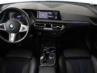 Occasion BMW 118 Executive 140 PK (102 kW) 2019 Blauw (metallic) Hatchback