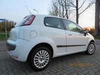 tweedehands Fiat Punto Evo 1.4i Dynamic met Airco & Vele Opties