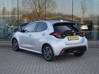 Occasion Toyota Yaris Hybrid 2024 Grijs Hatchback