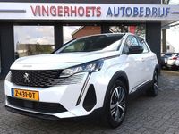 tweedehands Peugeot 3008 130 Pk * Automaat ETA8 * Luxe Allure * Navigatie * Stoelverwarming * 1/2 Leder * DodeHoek Bewaking * Keyless Start & Entree * DAB+ Radio * Parkeer Camera * L.M. Velgen * Wit Parelmoer *