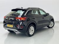 tweedehands VW T-Roc 1.5 TSI Life Business 150PK, AUTOMAAT | STOEL/STUURVERWARMING | CRUISE | APPLE CARPLAY | PARKEERSENSOREN V+A