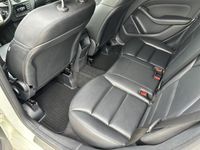 tweedehands Mercedes B180 Ambition / NAVI / LEER / AIRCO / CRUISE / STOELVER