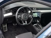 tweedehands VW Passat Variant 1.4 TSI DSG 150pk ACT Highline Business R-Line | L