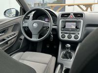 tweedehands VW Eos 1.4 TSI Highline Nieuwe Ketting Navigatie Climate