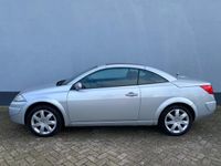 tweedehands Renault Mégane Cabriolet Coupé- 2.0-16V Tech Line - Panorama Dak