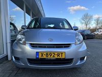 tweedehands Daihatsu Sirion 2 1.3-16V Prestige AUT 4WD AUTOMAAT!!! AIRCO,LICHTMETAAL!!