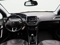 tweedehands Peugeot 2008 1.2 VTi Allure Pack Premium Plus Navigatie Climate
