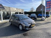 Occasion Toyota Yaris Hybrid 2016 Grijs Hatchback