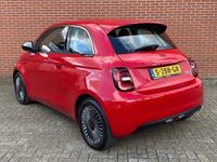 tweedehands Fiat 500e RED 42 KWH STOELVERWARMING NAV CRUISE CARPLAY LED