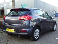 Occasion Kia Ceed 101 PK (74 kW) 2015 Grijs Hatchback