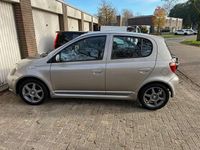 Occasion Toyota Yaris Sport 106 PK (77 kW) 2002 Beige Hatchback