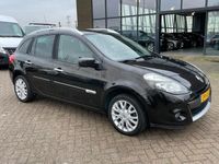 Occasion Renault Clio GrandTour Collection 101 PK (74 kW) 2011 Zwart Stationwagen