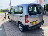 tweedehands Citroën Berlingo 1.2 110pk Feel | trekhaak, navigatie, parkeersenso