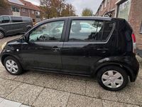 Occasion Daihatsu Sirion 69 PK (50 kW) 2008 Zwart Hatchback