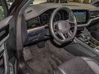 tweedehands VW Touareg 3.0 TSi eHybrid 4MOTION ACC Massage Stoelkoeling Panoramadak Head-Up Luchtvering Trekhaak