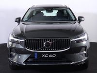 tweedehands Volvo XC60 Recharge T6 AWD Inscription Expression - Panoramisch schuif-/kanteldak - IntelliSafe Assist - Trekhaak semi elektr. inklapbaar - Keyless - Elektr. achterklep - Parkeersensoren achter - Google Maps - High Performance audio - 18" lichtmetalen vel