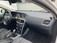 tweedehands Volvo V40 CC 2.0 D 5-Cilinder Summum Navi Trekhaak XC