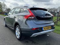 tweedehands Volvo V40 CC 1.6 D2 Momentum NAVI/ECC/CRUISE/CROSS COUNTRY!