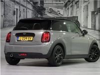 Occasion Mini Cooper Chili 2019 Grijs (metallic) Hatchback